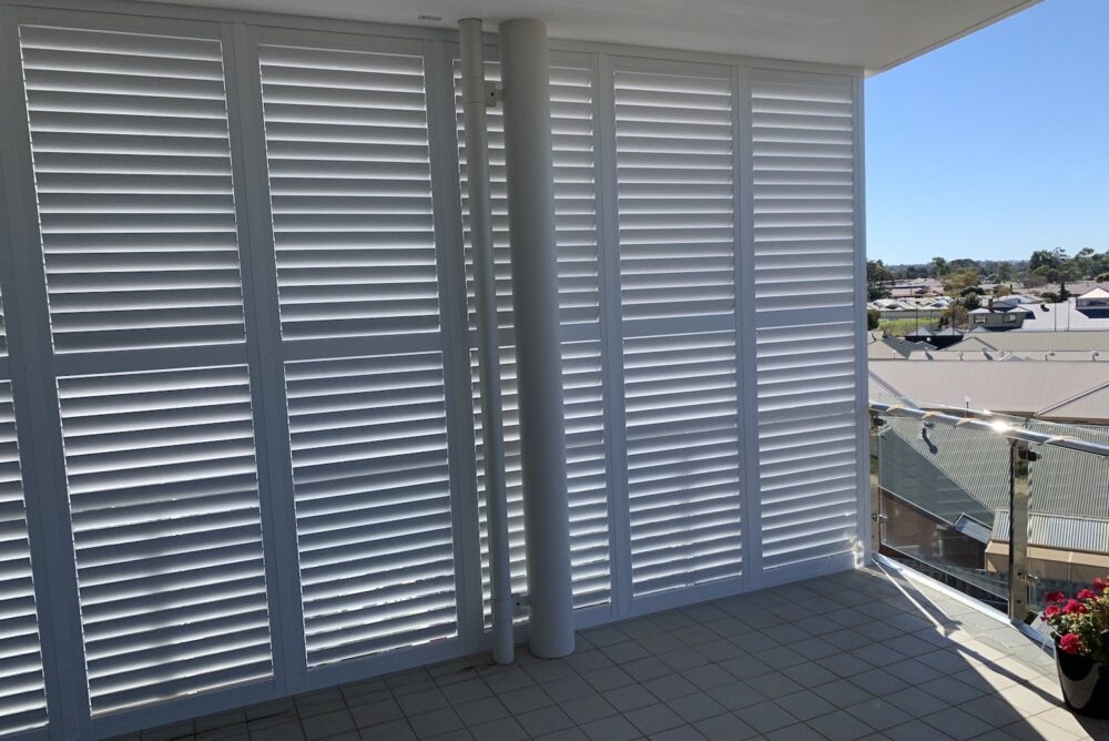 Earth Shutters Earth Shutters